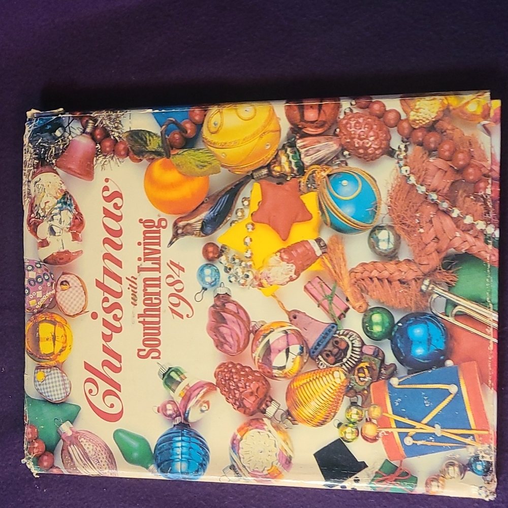 Southern Living Christmas Book 1984